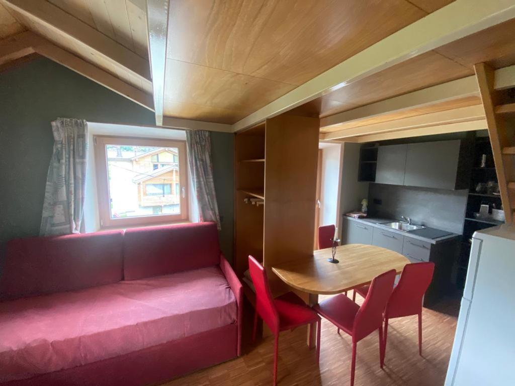 Cronox Mini Apartments Livigno Exterior photo